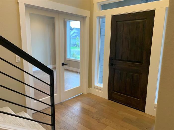 16810 Northeast 28th Way - Photo 2 of 21