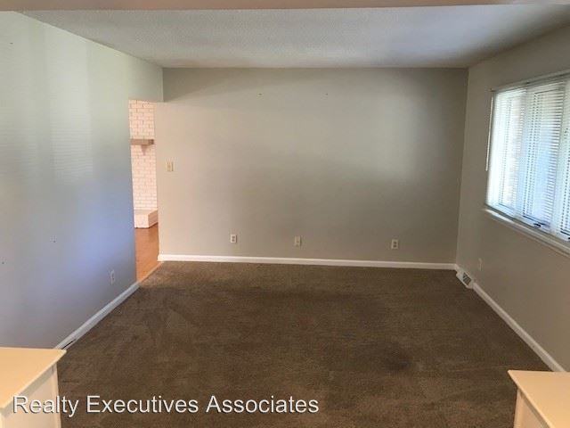 1323 Mimosa Drive - Photo 2 of 15