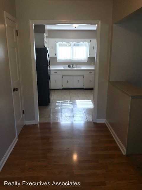 1323 Mimosa Drive - Photo 3 of 15
