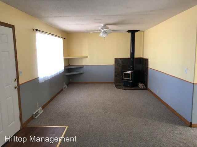 995 Mcdougall Dr - Photo 3 of 32