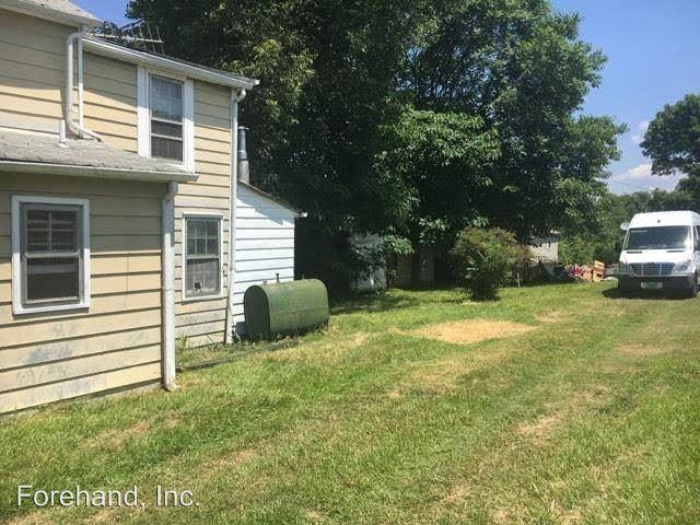 2128 Campbell Ave - Photo 2 of 10