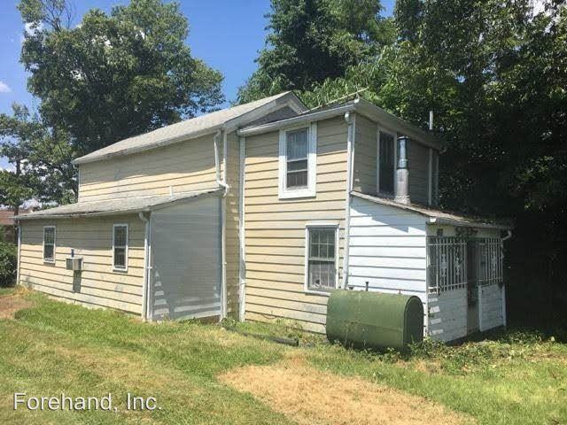 2128 Campbell Ave - Photo 3 of 10