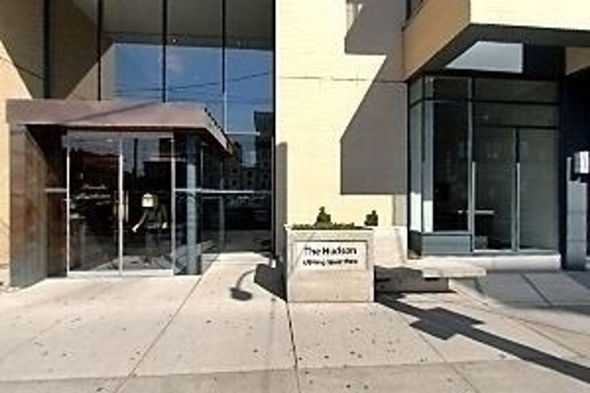 438 King Street West #12