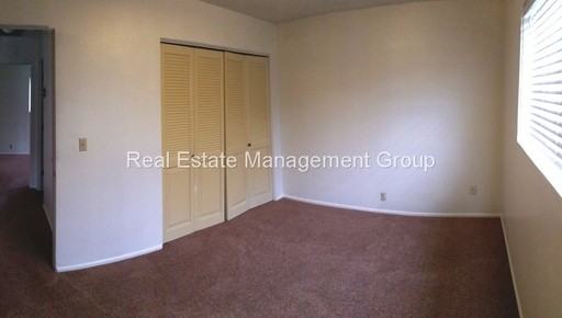 1625 Birchwood Ln - Photo 2 of 8