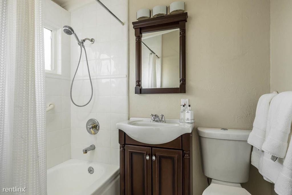 Apollo Haus - Photo 3 of 7