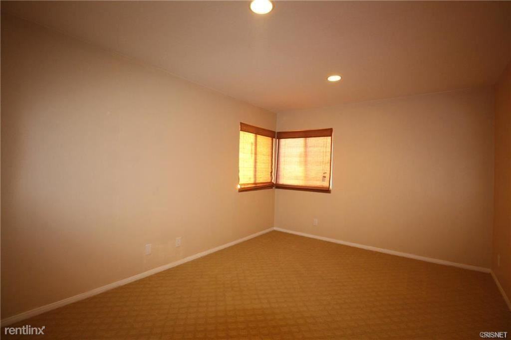 2778 Delpha Ct - Photo 3 of 12