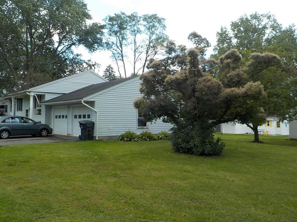 18 Winston Drive - Photo 2 of 26