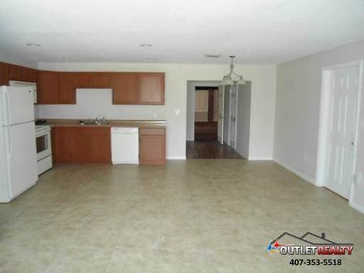 3405 Wolcott Pl - Photo 3 of 4