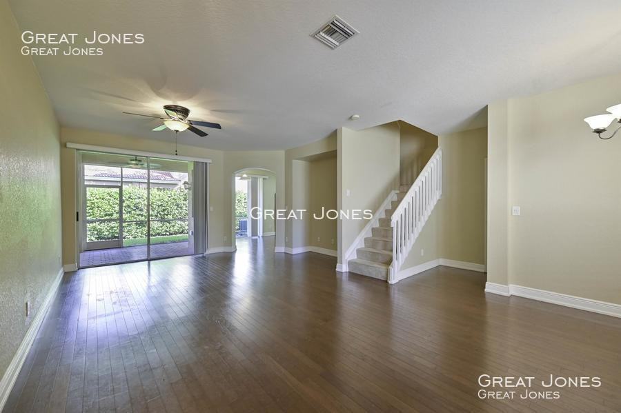 17563 Cherry Ridge - Photo 2 of 17