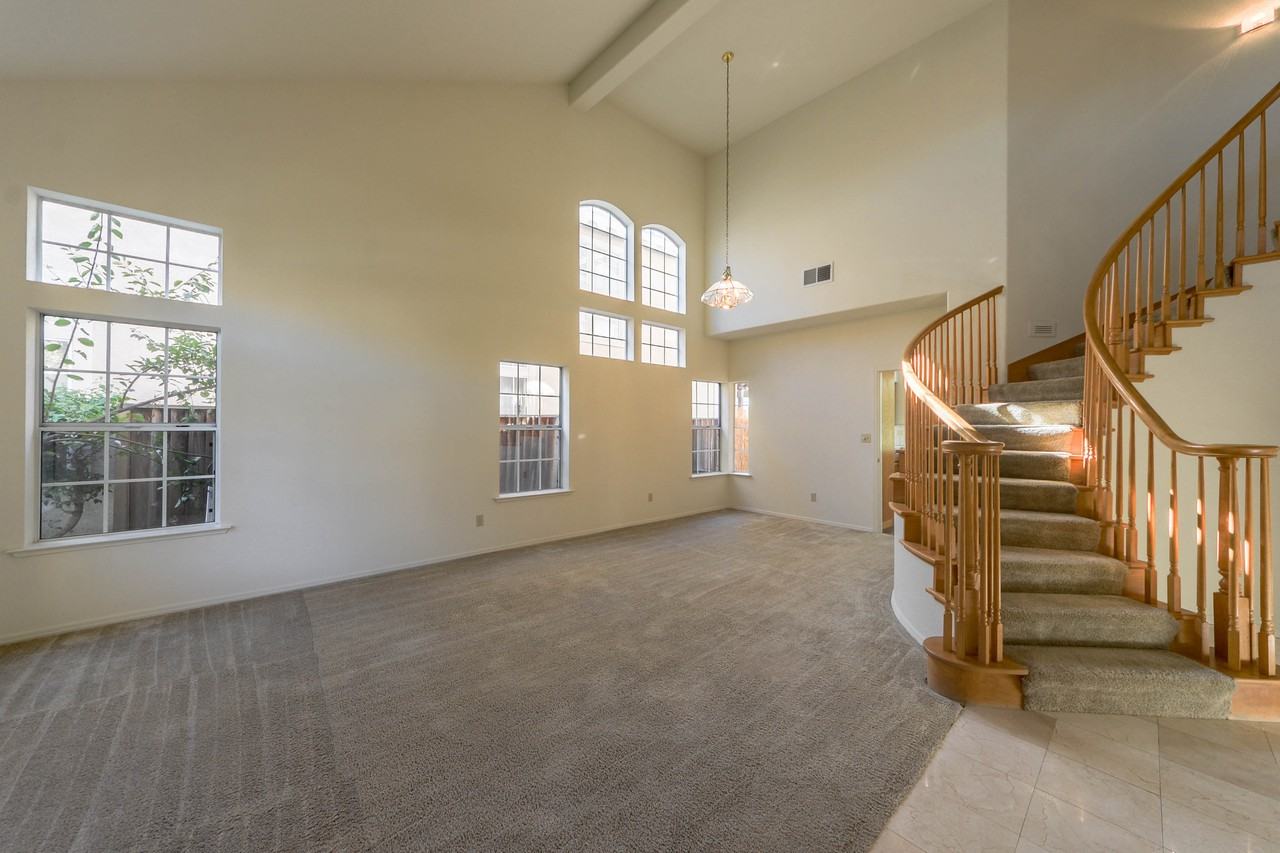 1423 Maxwell Way - Photo 2 of 17