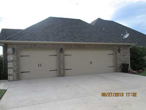 408 Obsidian Rd - Photo 2 of 24