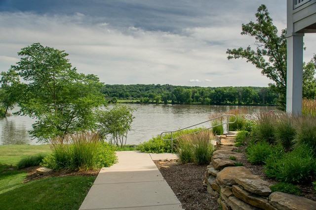 1 River Row - Photo 2 of 41