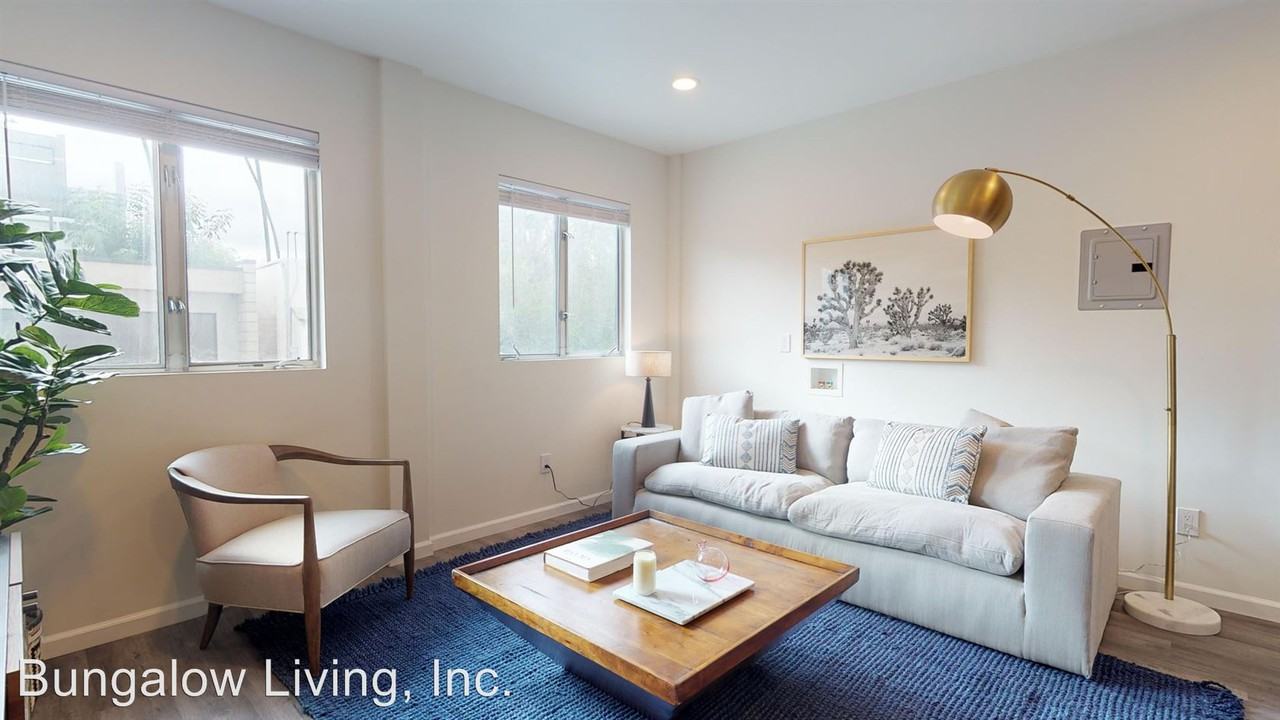 833 Victoria Ave - Photo 2 of 20