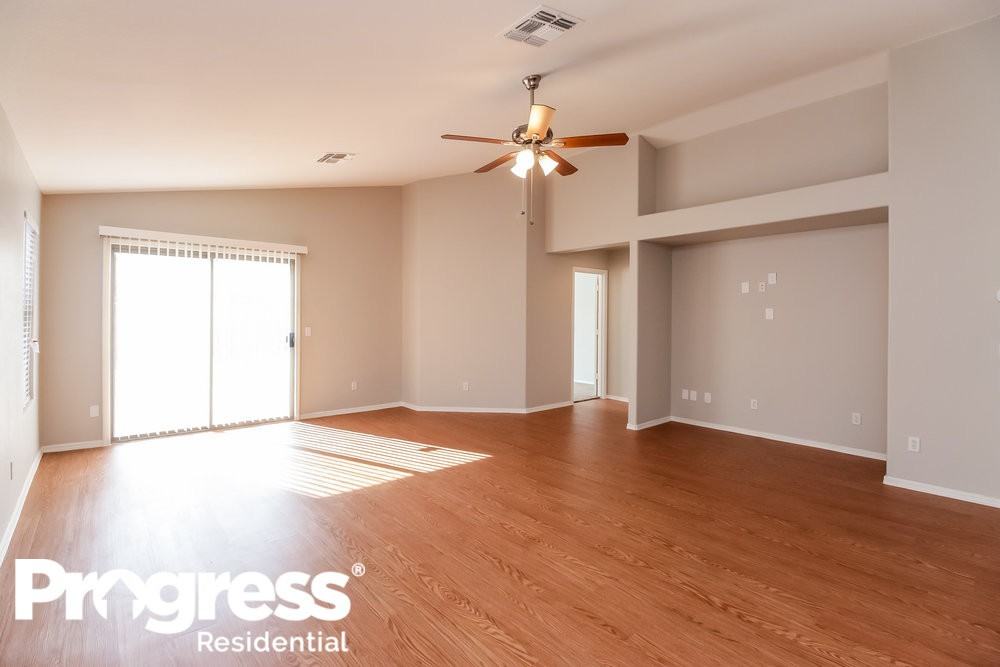 10253 E Crescent Ave - Photo 3 of 16