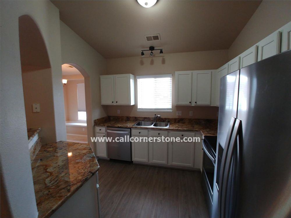 3645 Strawberry Field Grove - 1 #Unit - Photo 3 of 18