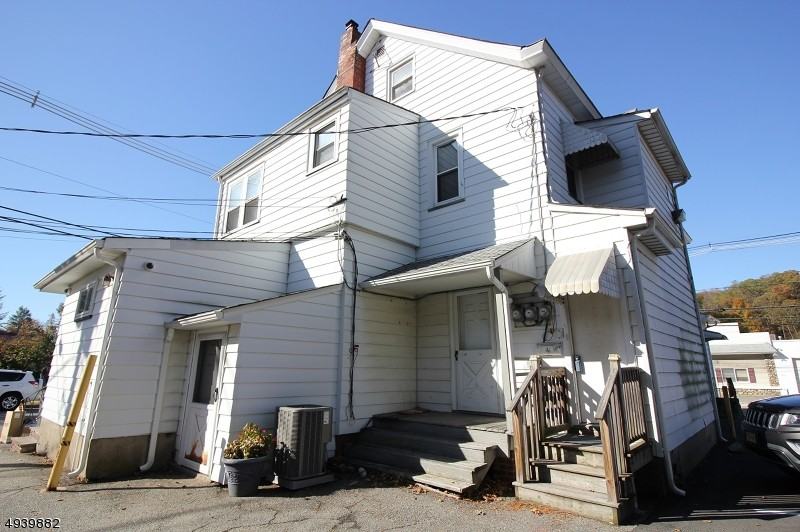 636 Ringwood Ave, Wanaque, NJ 07465 2 Bedroom Apartment for Rent