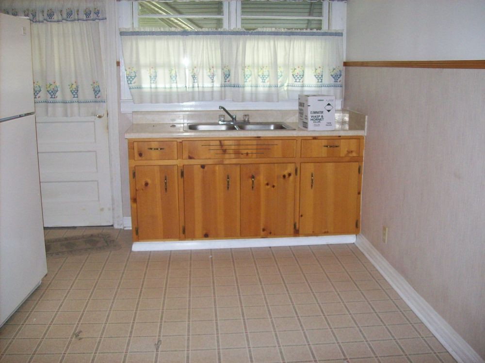 580 Brecon Acess Rd - Photo 3 of 6