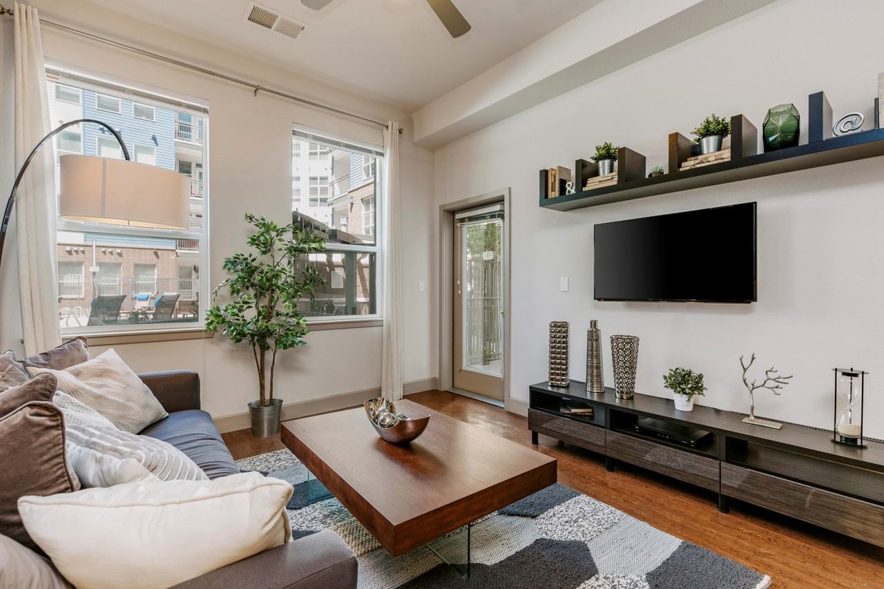 City House Apartments - Photo 6 of 30