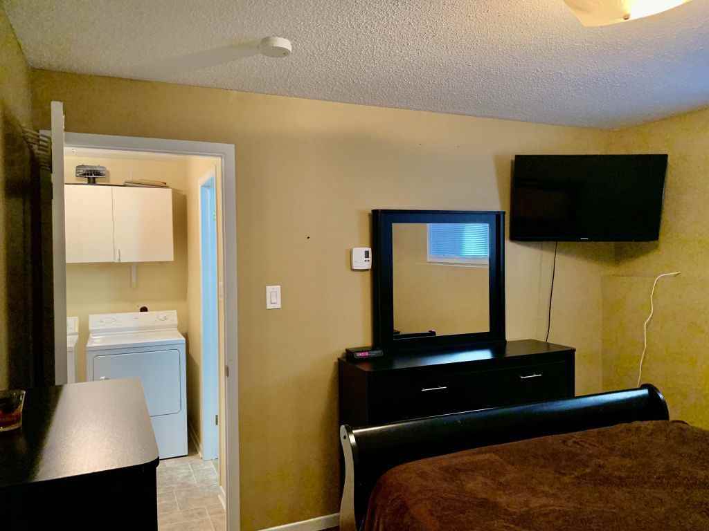 5a Edwards Place - Photo 3 of 12