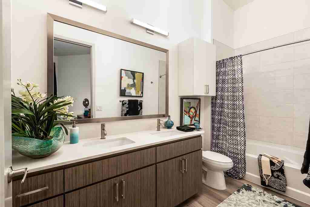 1313 N 2nd Street - Photo 3 of 34