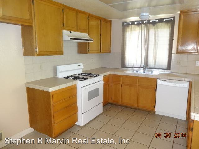 3317 Susan Ct - Photo 3 of 8