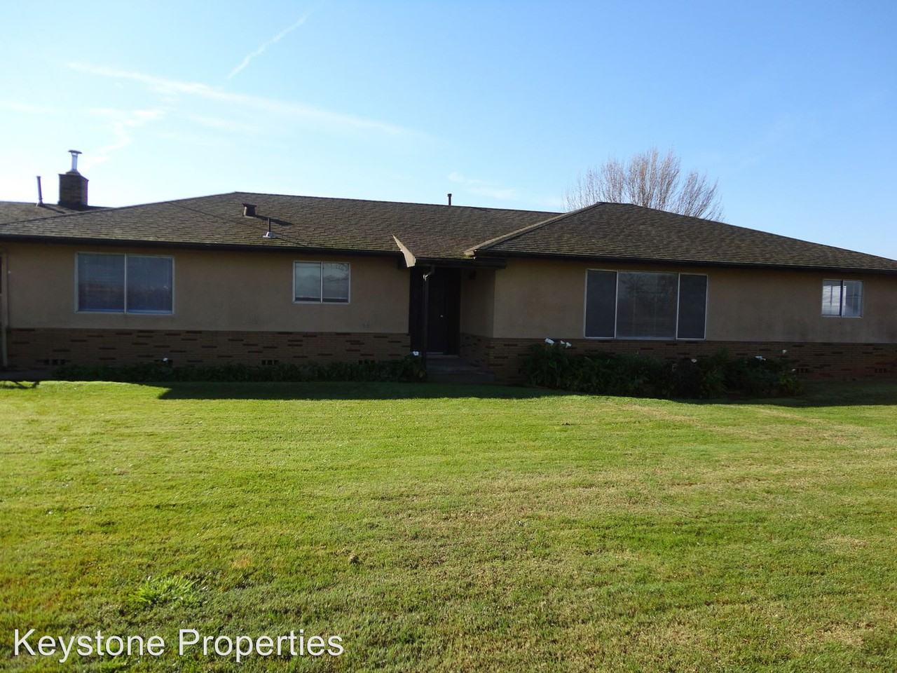 30158 Hwy 120 - Photo 2 of 7