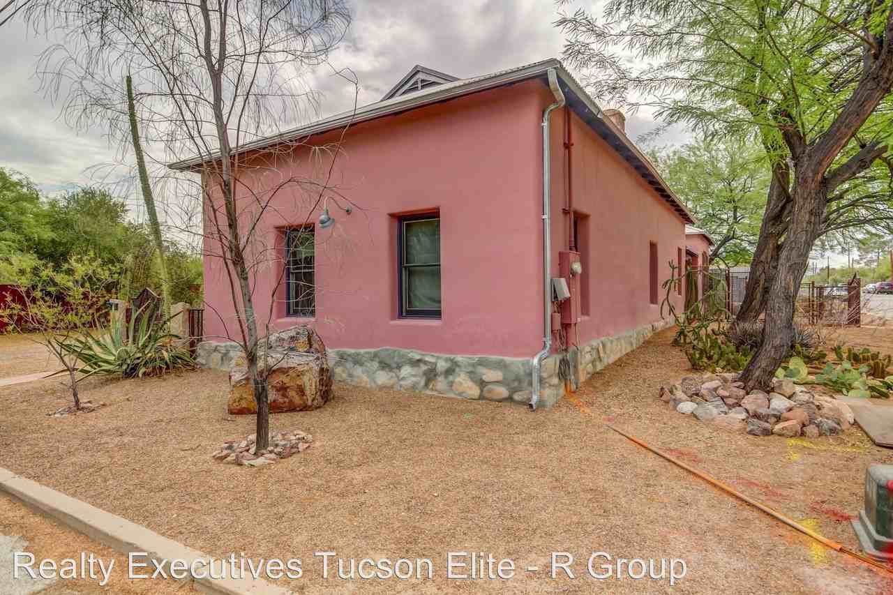 937 S Meyer Avenue - Photo 3 of 25