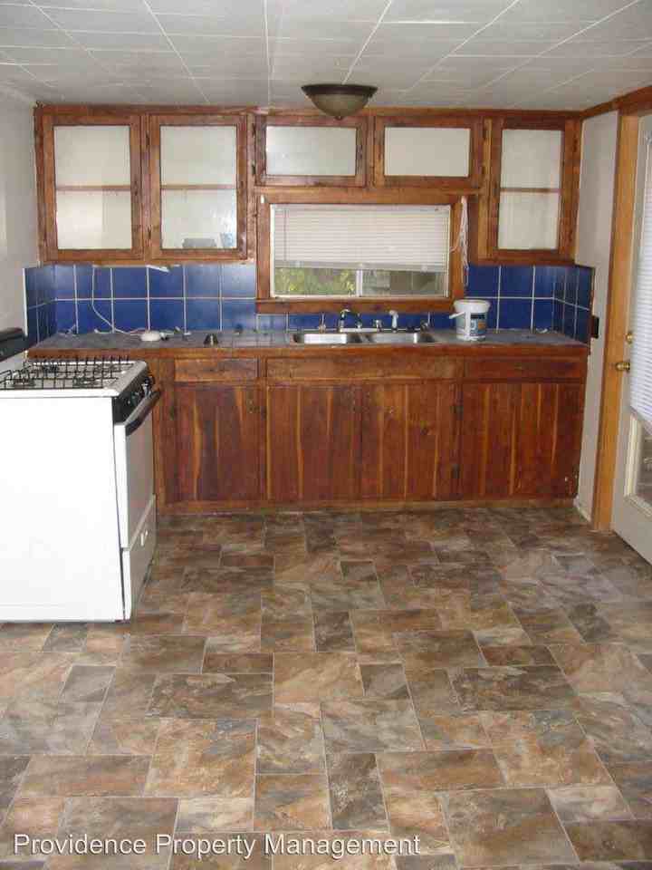 608 N Frisco - Photo 3 of 6