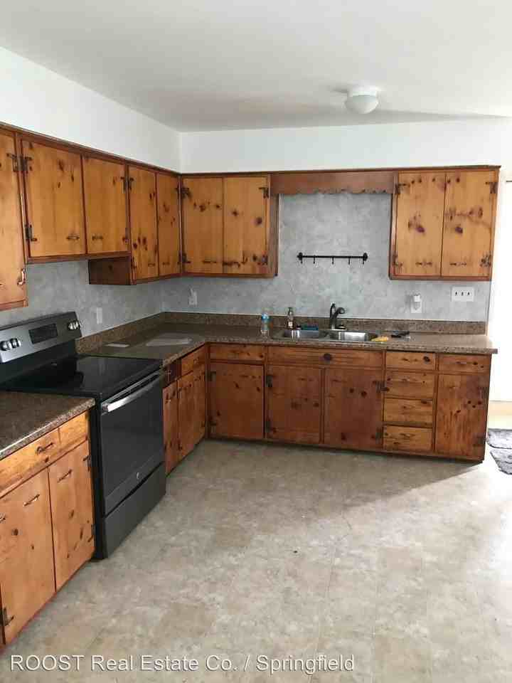 4041 Grange Hall Road - Photo 3 of 13