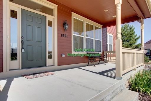 1801 Eastview Dr - Photo 2 of 37