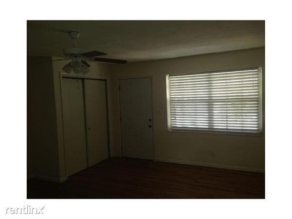 2015 Plunkett St - Photo 2 of 11