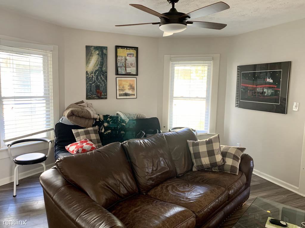 2562 W 10th St Up - Photo 3 of 9