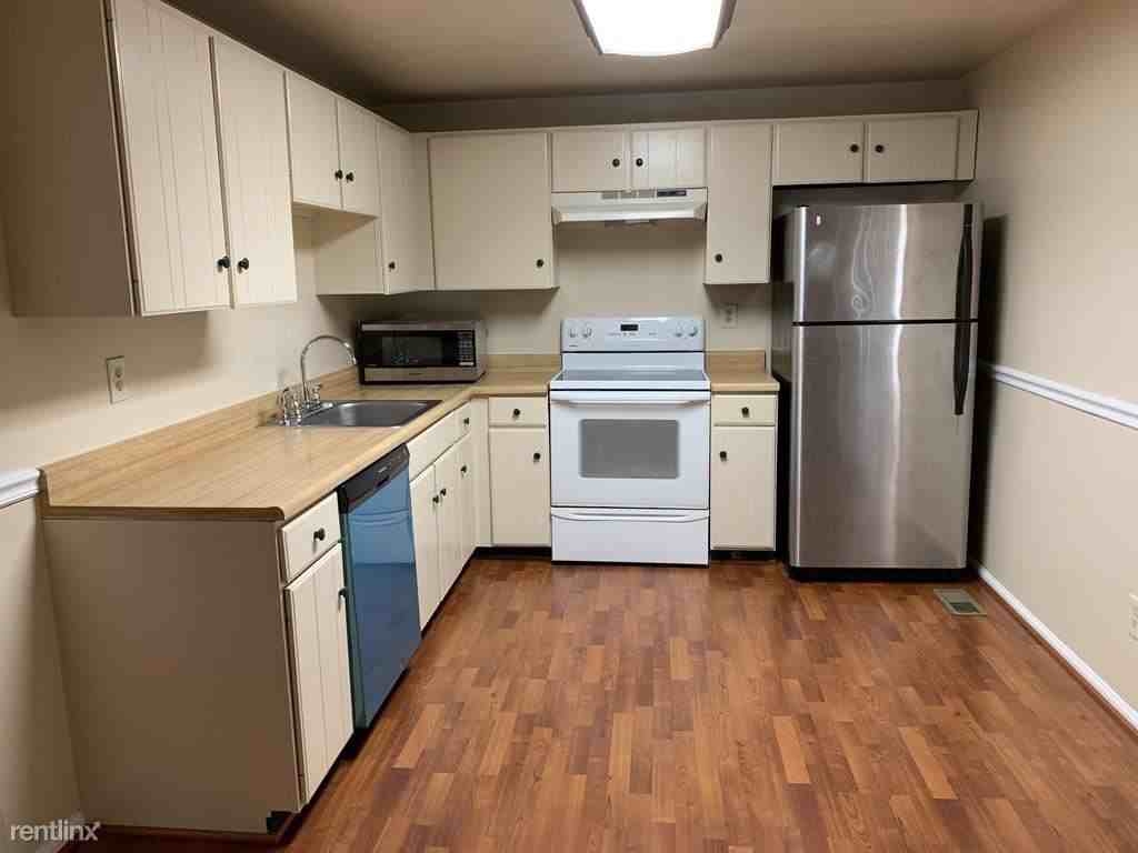 44 Baltistan Ct - Photo 3 of 23