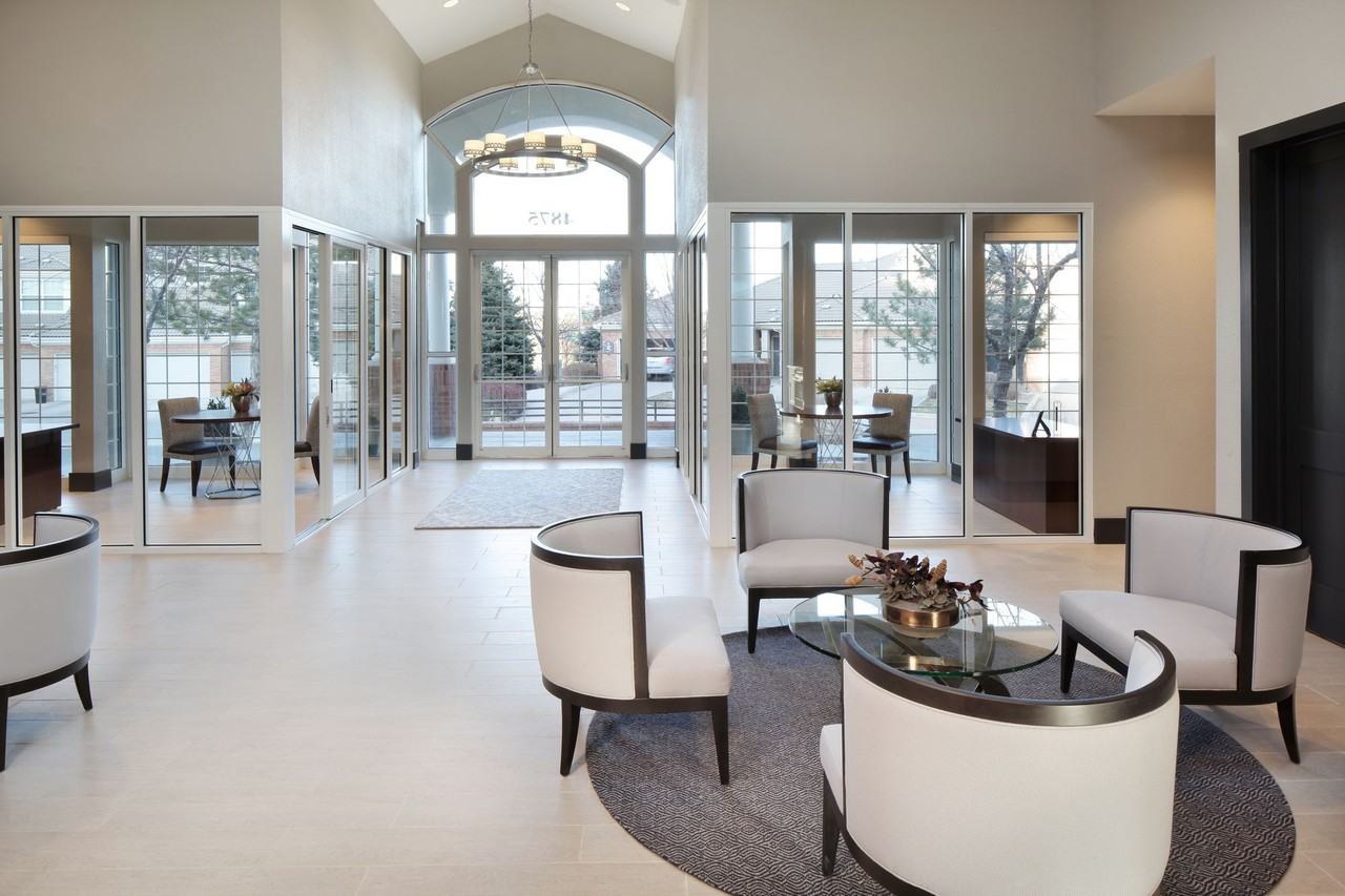 Carriage Place - Photo 6 of 29