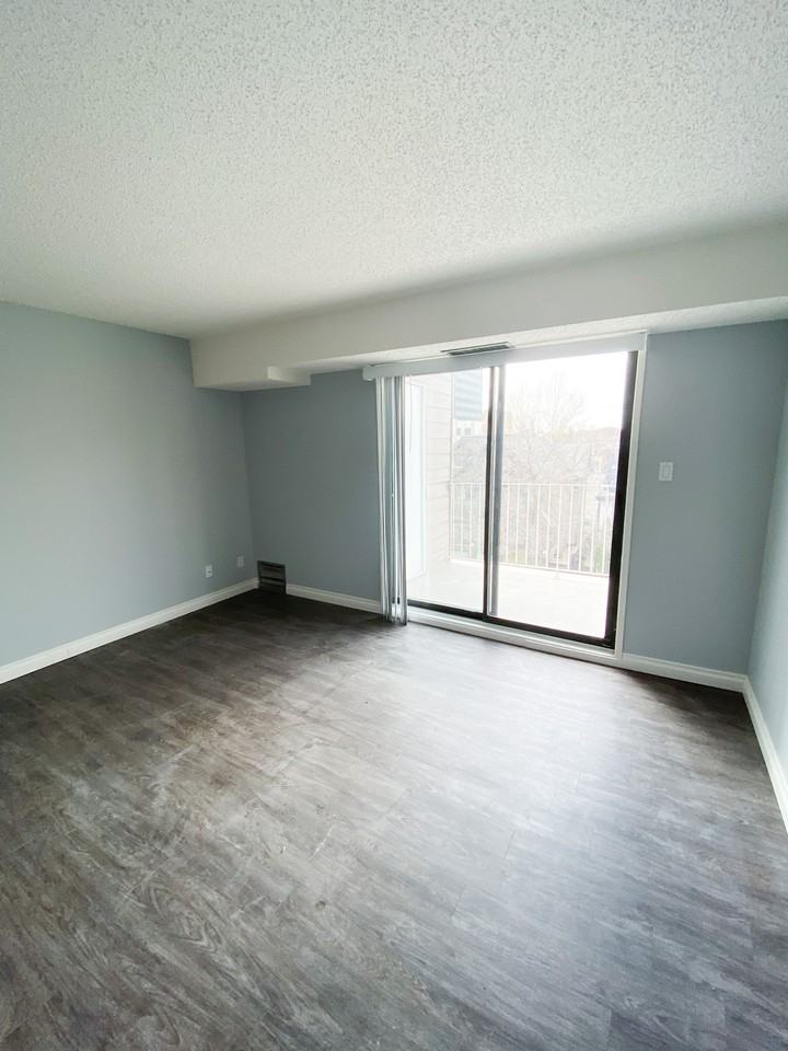 2315 McIntyre Street #311 - Photo 2 of 10