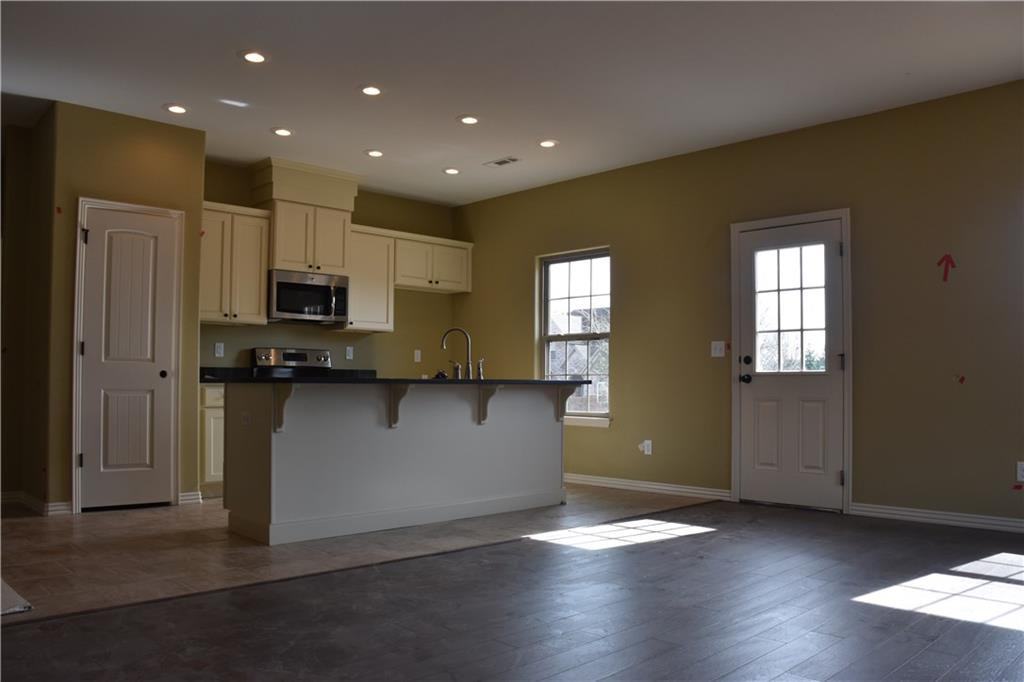 4846 N. Castlewood Ln. - Photo 2 of 8