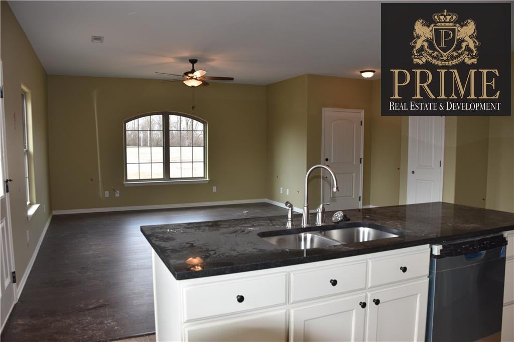 4846 N. Castlewood Ln. - Photo 3 of 8