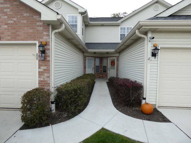 48 Golfview - Photo 2 of 10