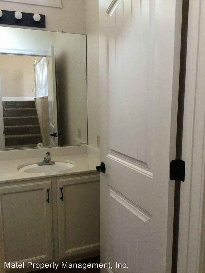 2743 Morrill Rd - Photo 3 of 18