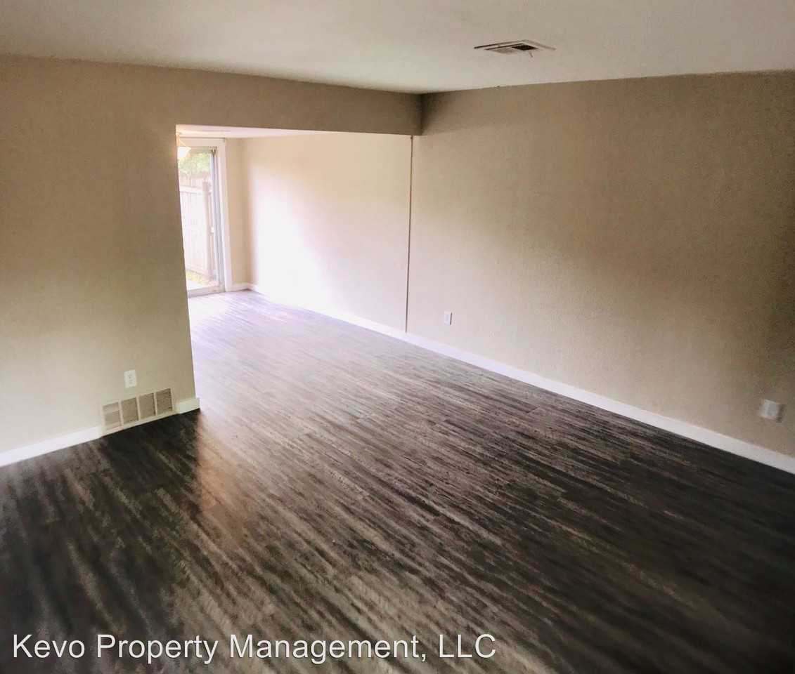 Apartments - Photo 3 of 12