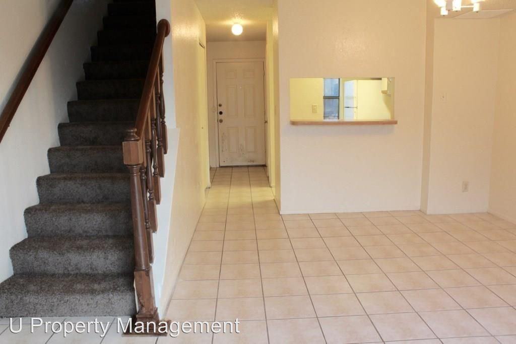 618 W. Collins - Photo 3 of 6