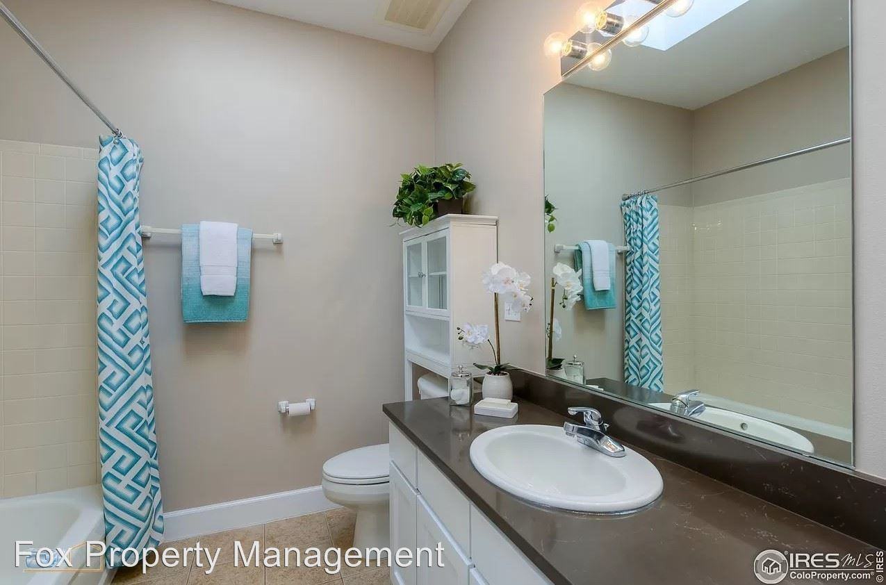 1278 Yellow Pine Avenue - Photo 3 of 28