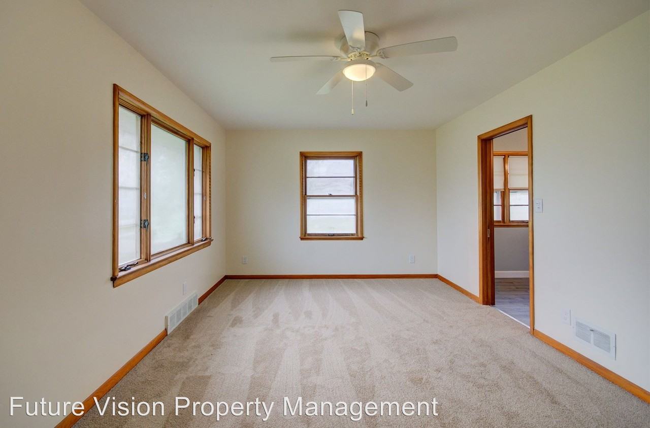 310 N 1st Ave - Photo 2 of 20