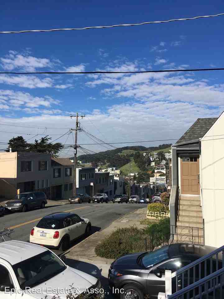 16 Tioga Ave - Photo 3 of 16