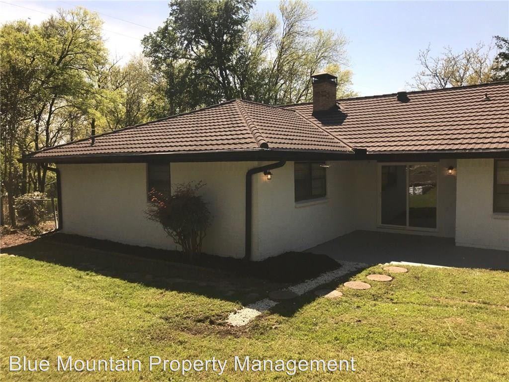 4021 Burkett - Photo 3 of 18