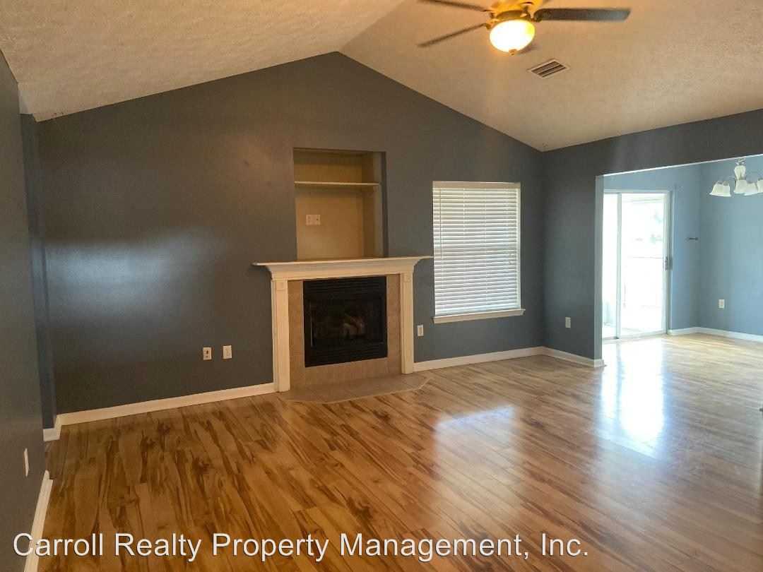 1722 Everitt Ave - Photo 3 of 14