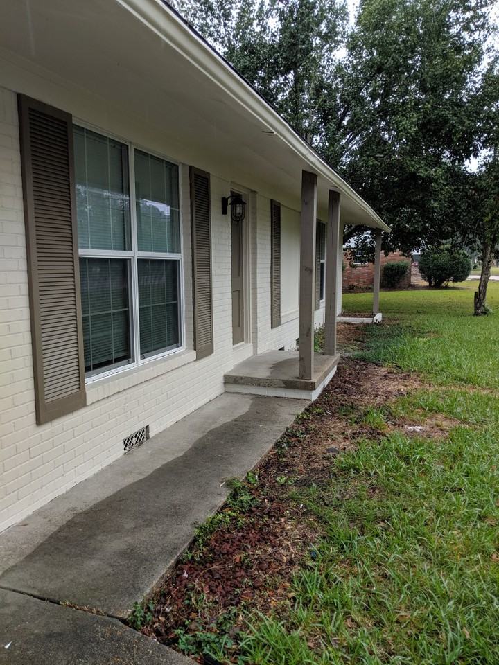 3006 Jamestown Rd - Photo 2 of 25