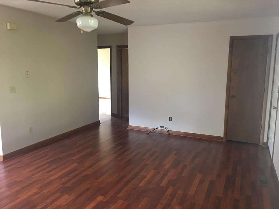 905 Kendrick Creek Rd - Photo 2 of 11