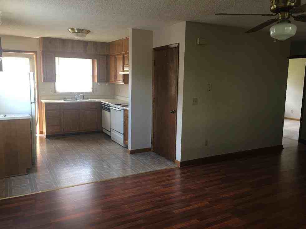 905 Kendrick Creek Rd - Photo 3 of 11