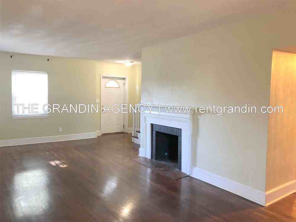 3535 Valley View Avenue Northwest - Photo 2 of 30